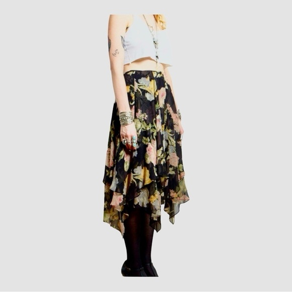 100% SILK Lauren by Ralph Lauren skirt. Layered floral midi with lining,  ize 4. - Picture 3 of 12